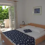 13864a * Podgora